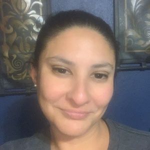 Meet your Posher, Cristina